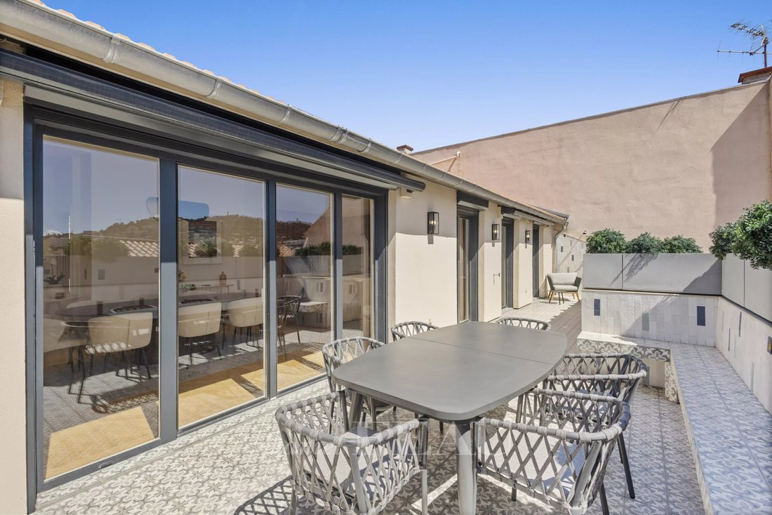 Apartment in Saint Nicolas, Cannes, France 4 - 18349708