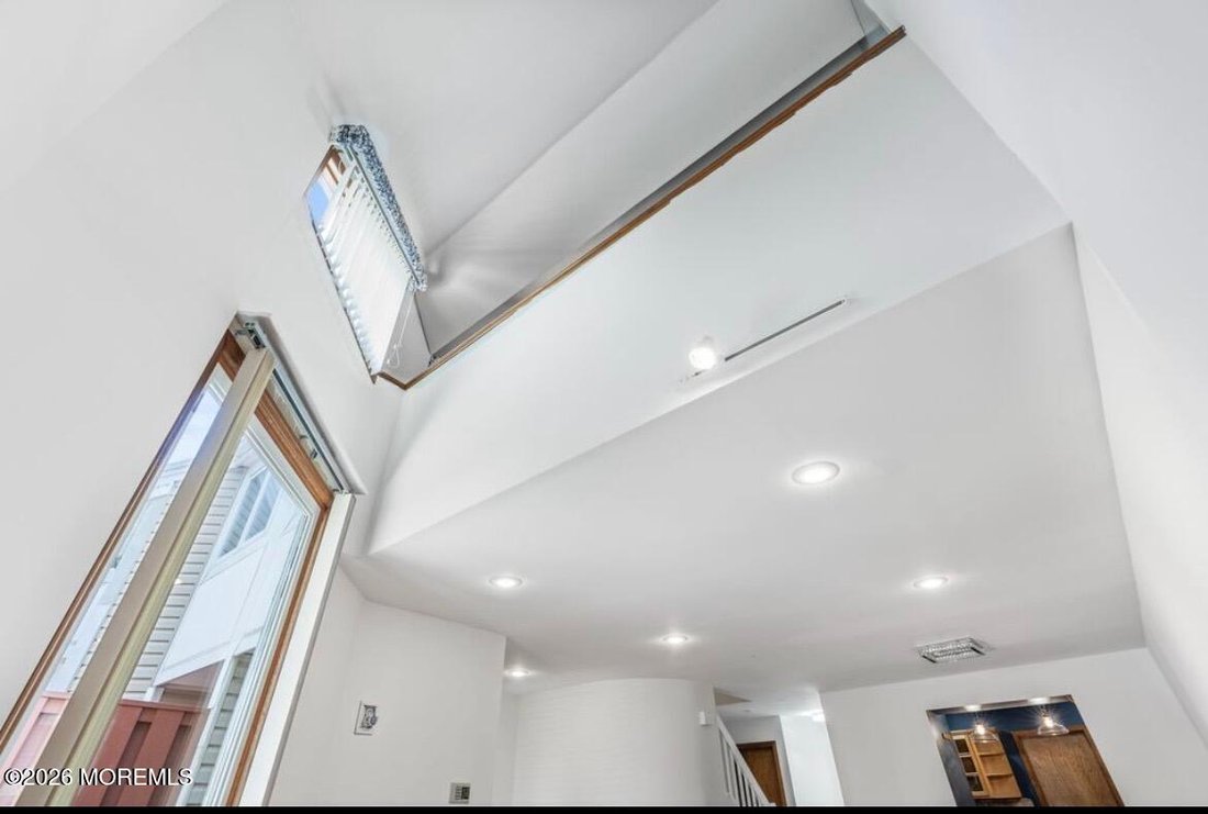 Condo in Long Branch, New Jersey, United States 5 - 18349164