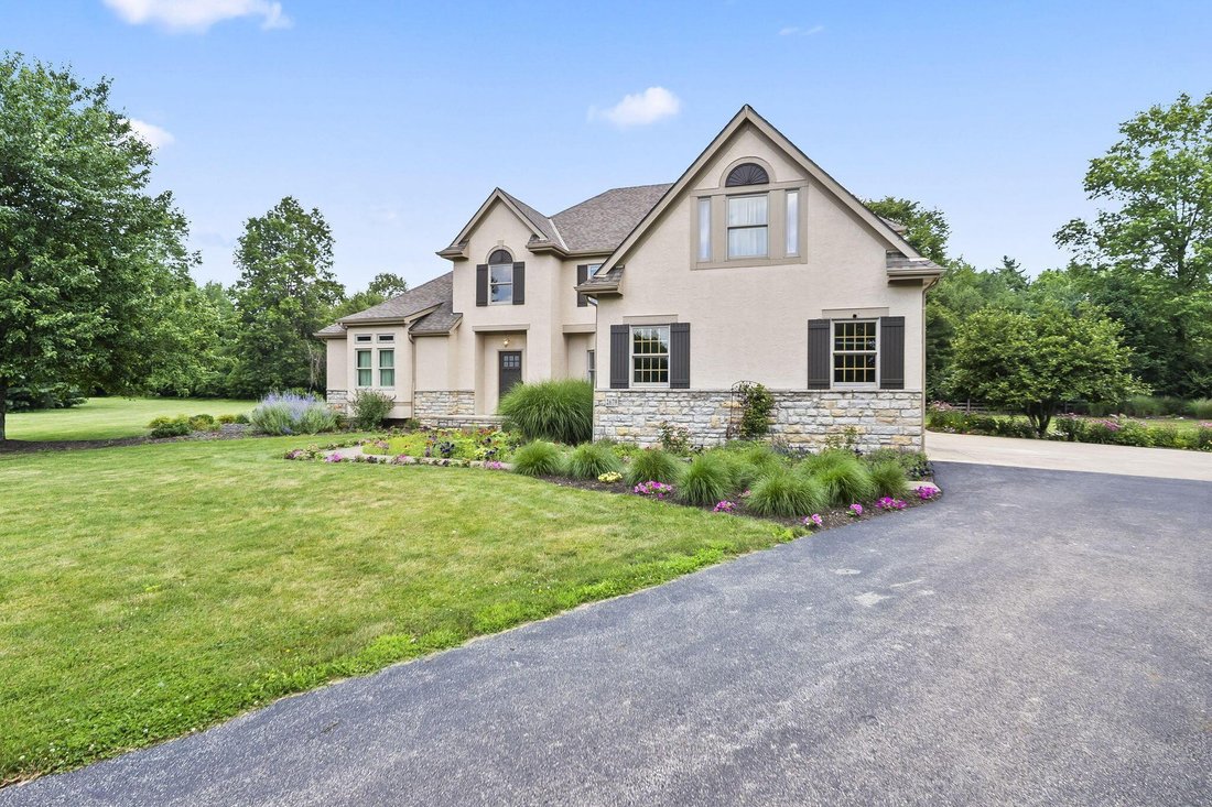 House in Delaware, Ohio, United States 2 - 18349352