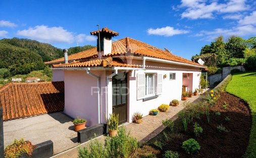 House in Gaula, Madeira, Portugal 1