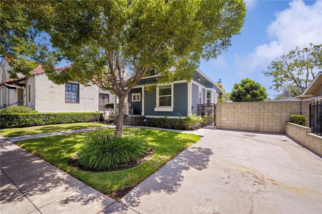 House in Upland, California, United States 3 - 18320515