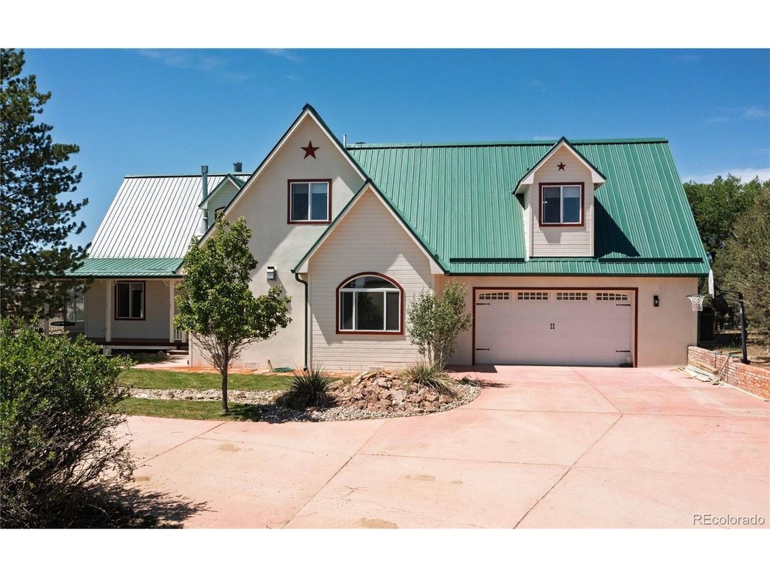 House in Pueblo, Colorado, United States 1 - 18349663