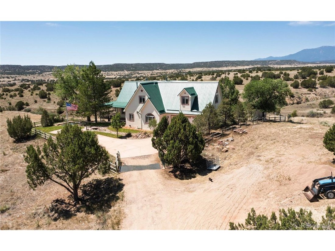 House in Pueblo, Colorado, United States 2 - 18349663