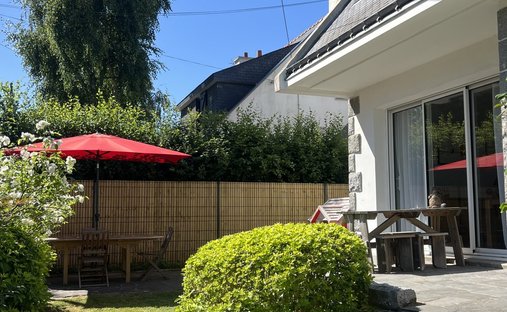 Casa a Kerguelen-Quehello Congard-Maison Rou, Larmor-Plage, Francia 1