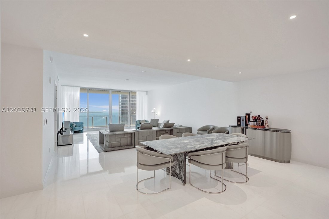 Condo in Miami, Florida, United States 3 - 18065959