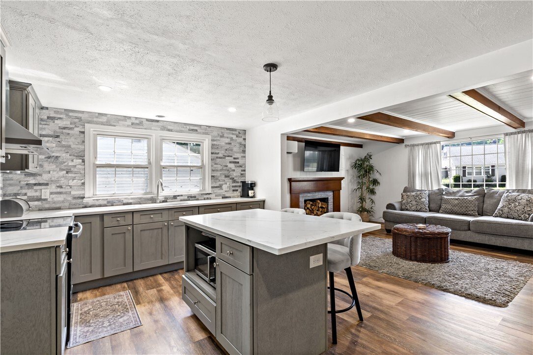 House in Tiverton, Rhode Island, United States 5 - 18349133