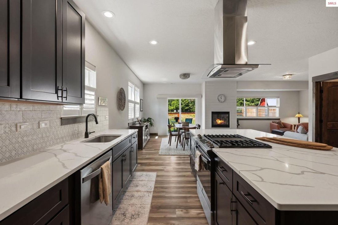 House in Sandpoint, Idaho, United States 3 - 18349773