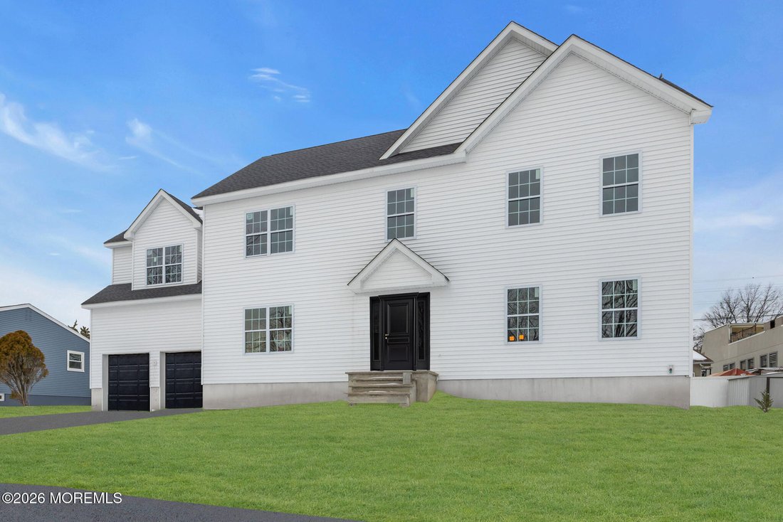 House in Woodbridge Township, New Jersey, United States 1 - 18349045