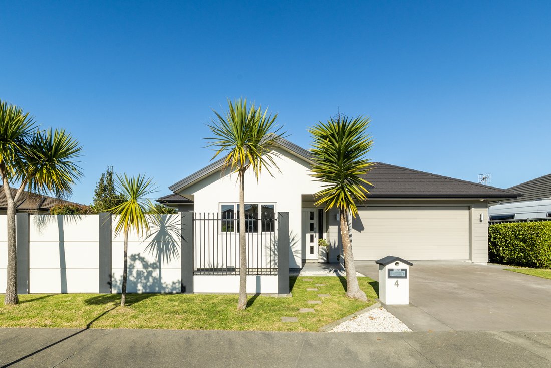 House in Napier, Hawke's Bay, New Zealand 1 - 18348740