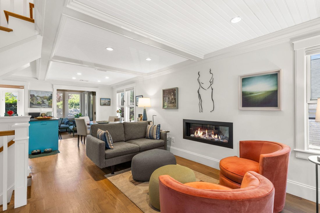 House in Provincetown, Massachusetts, United States 4 - 18348965