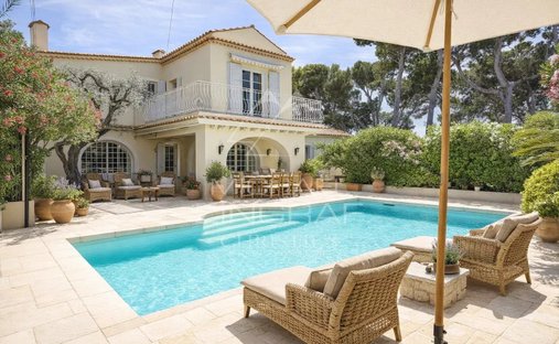Villa à Antibes, Provence-Alpes-Côte d'Azur, France 1