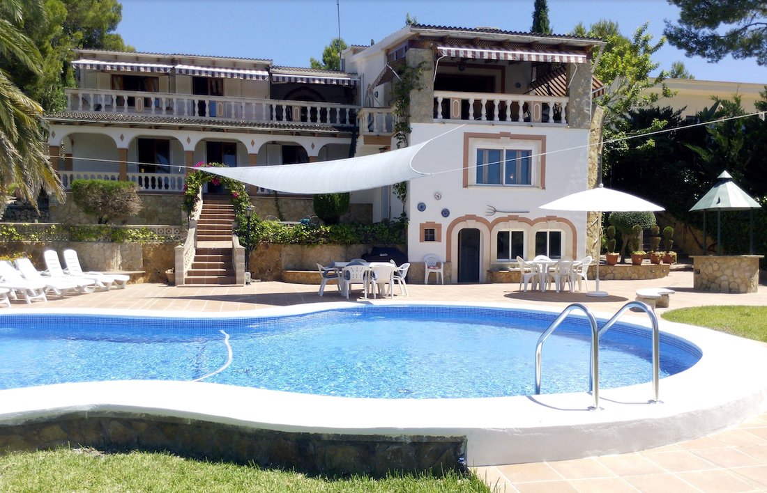 Villa in Rotes Velles, Calvia, Balearic Islands 1 - 17494215