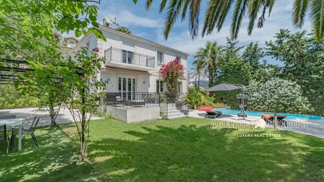 Villa in Petit-Juas, Cannes, France 1 - 18349724