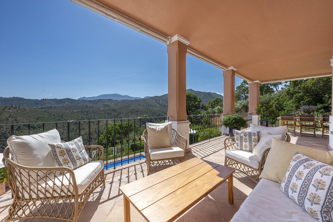 Villa in Benahavis, Andalusia, Spain 5 - 18349591