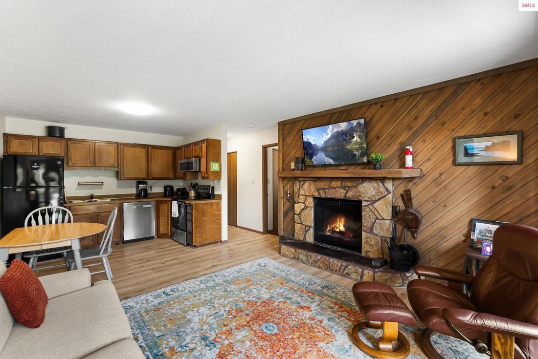 House in Sandpoint, Idaho, United States 2 - 18349769