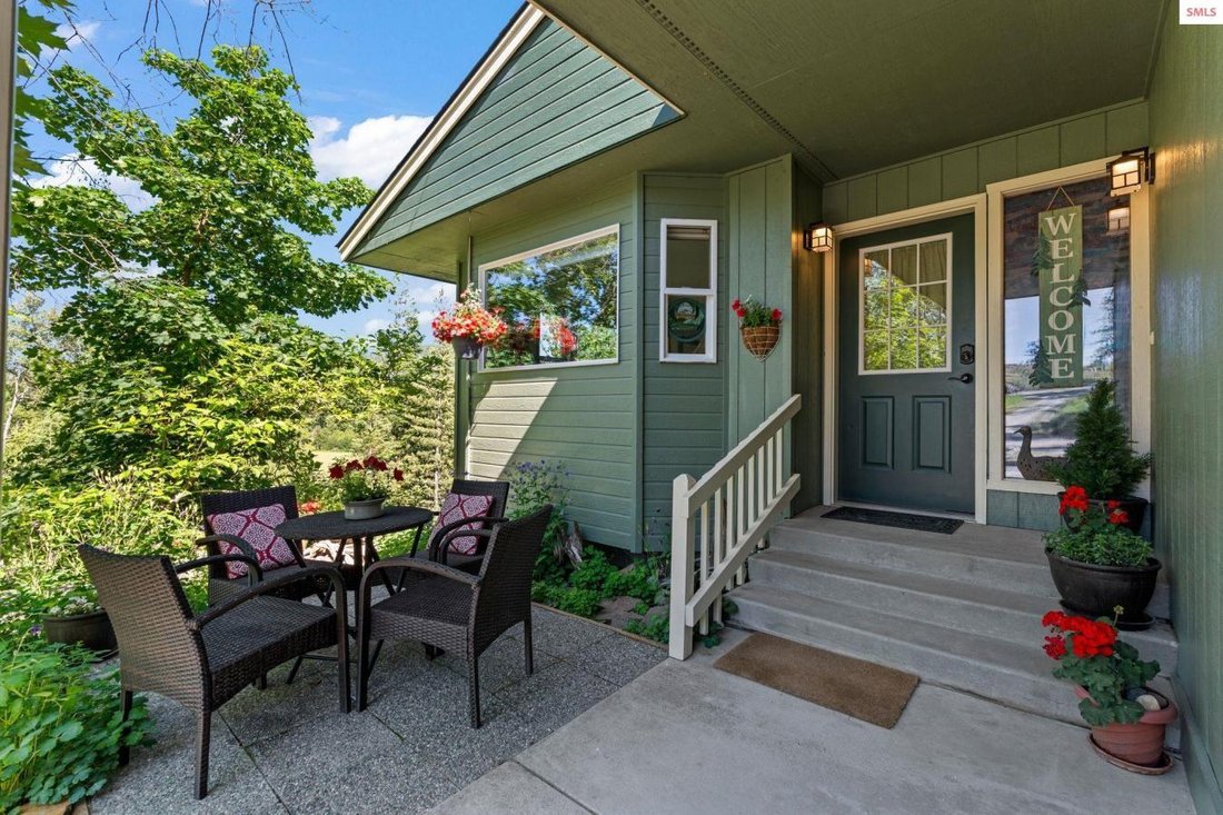 House in Sandpoint, Idaho, United States 2 - 18349776