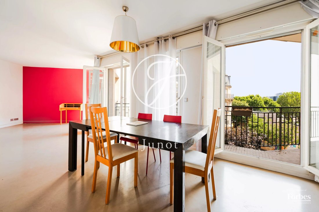 Apartment in Auteuil Sud, Paris 16e Arrondissement, Paris 3 - 18349820