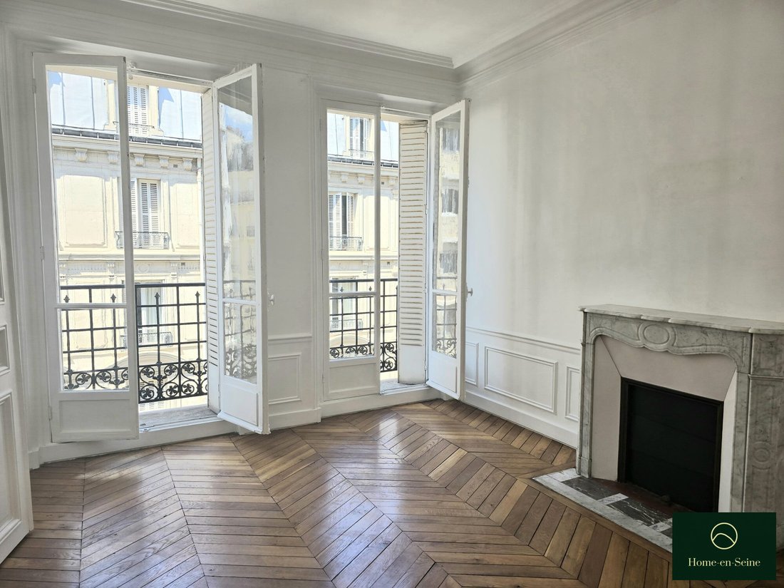 Apartment in Violet Commerce, Paris 15e Arrondissement, Paris 2 - 18348693