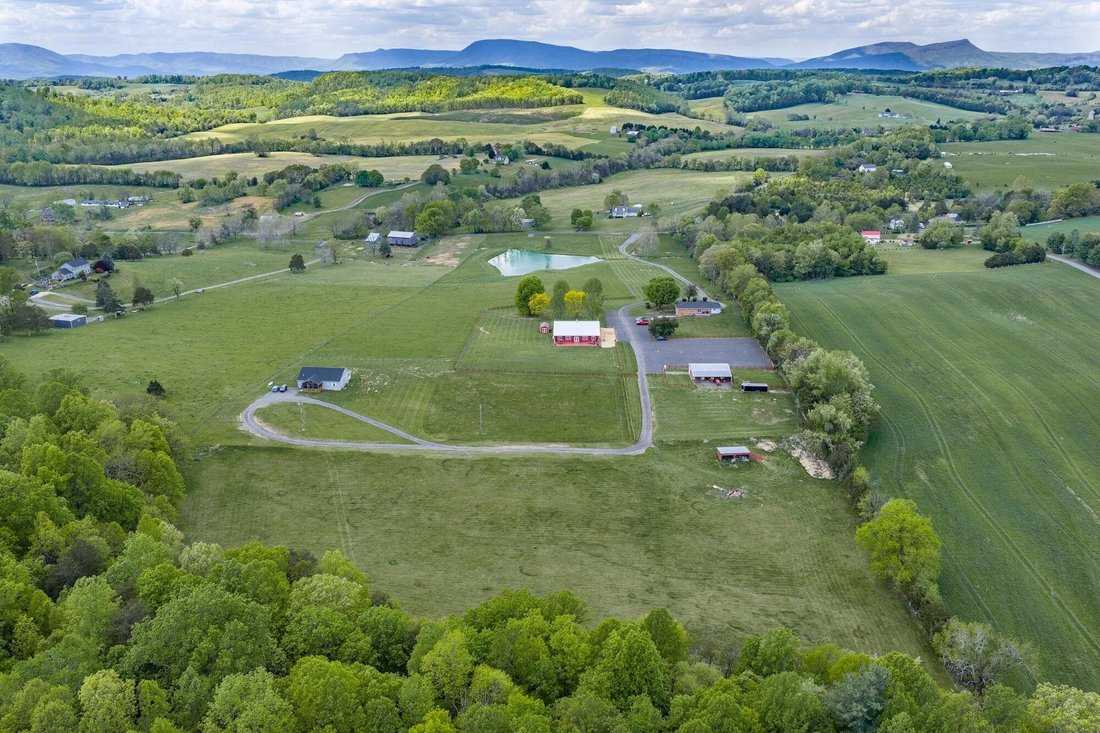 House in Fairfield, Virginia, United States 3 - 18349194