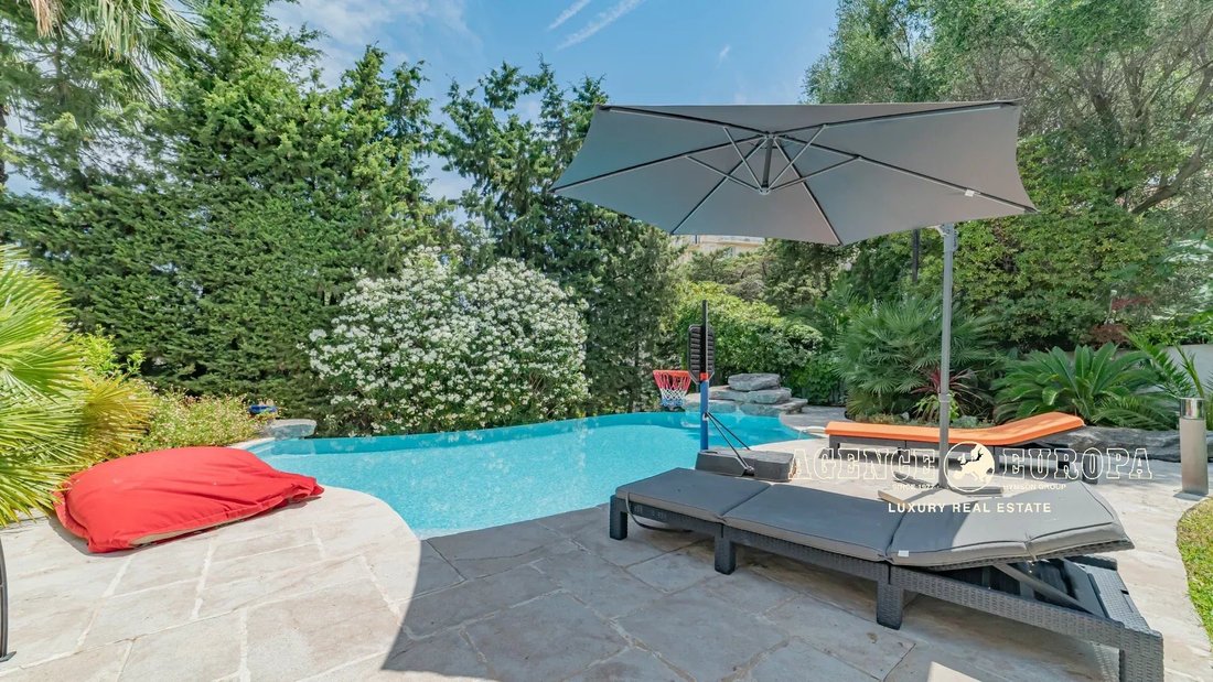 Villa in Petit-Juas, Cannes, France 3 - 18349724