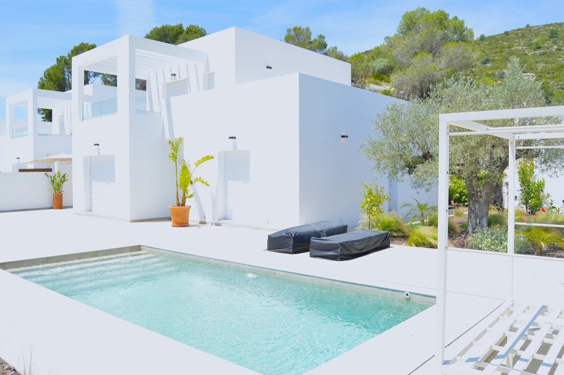 Chalet in Alkali, Valencian Community, Spain 1 - 14659828