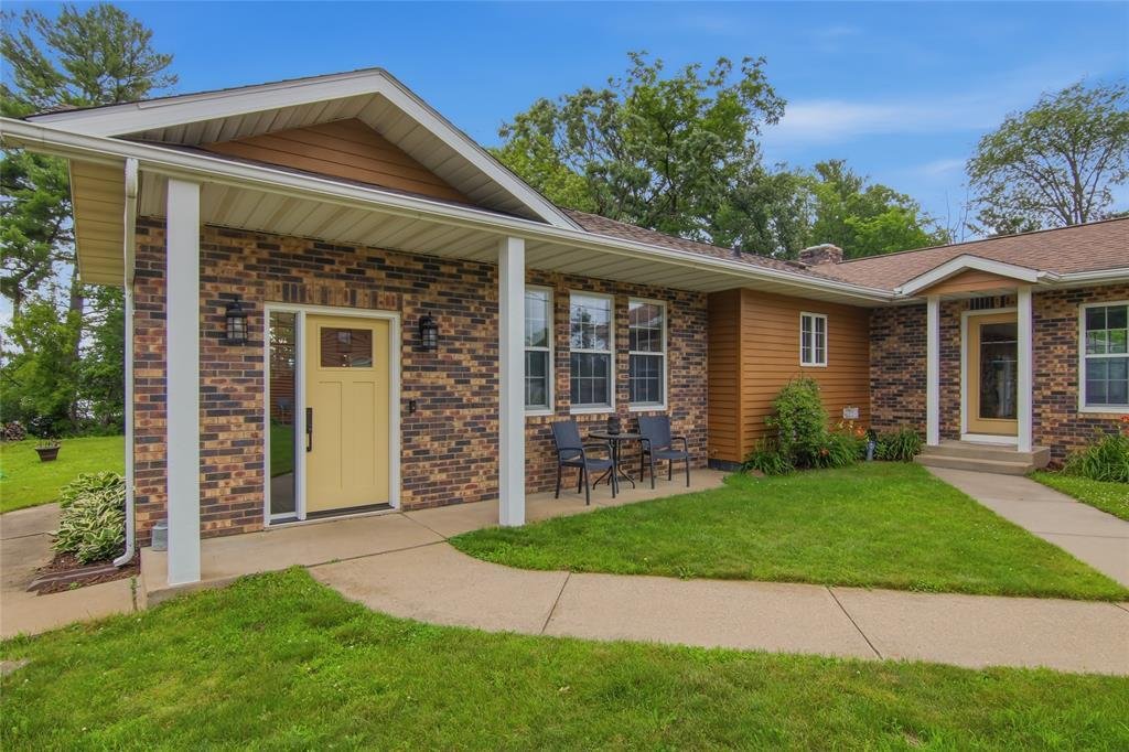 House in Chippewa Falls, Wisconsin, United States 1 - 18349221