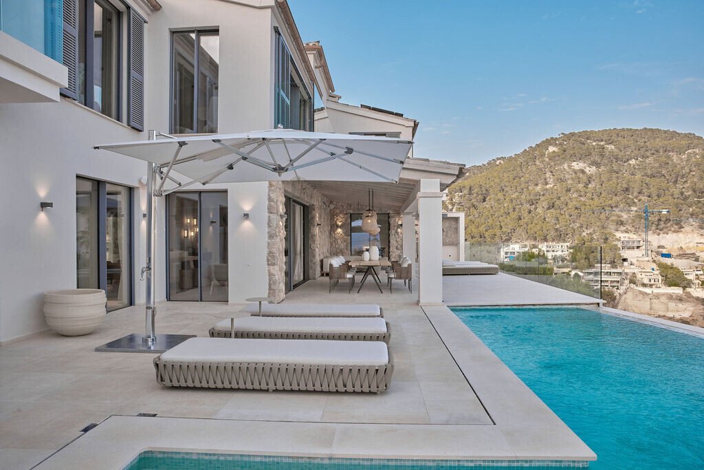 Villa in Balearic Islands, Spain 2 - 18072684