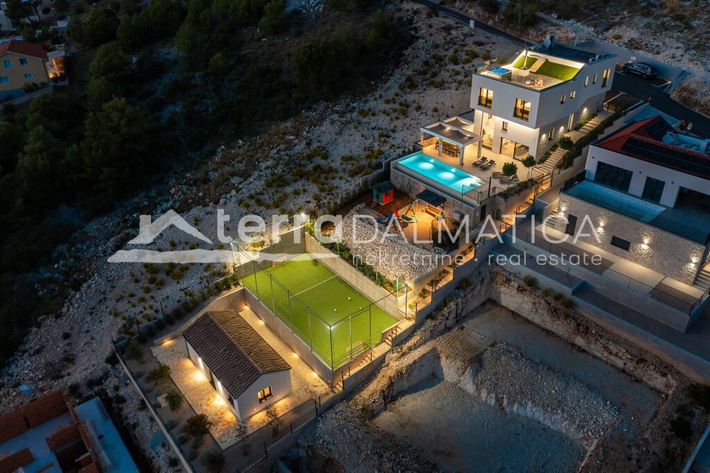 Villa in Zaboric, Sibenik-Knin County, Croatia 3 - 18349362