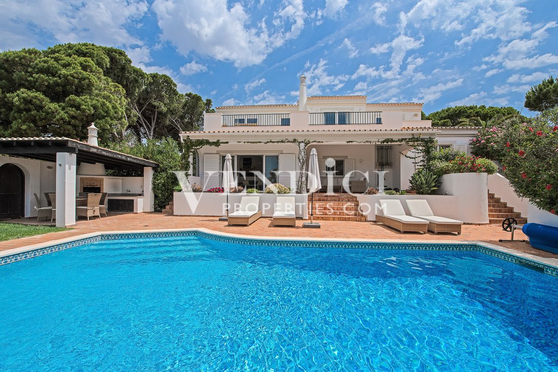 Villa a Vale do Lobo, Almancil, Portogallo 1 - 18349375