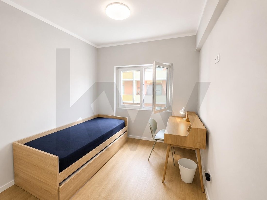 Apartment in Campo de Ourique, Lisbon, Portugal 5 - 18349848