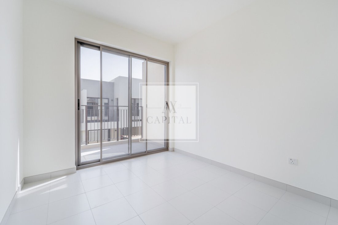 Villa in JVC / Jumeirah Village Circle, Dubai, United Arab Emirates 2 - 18349841