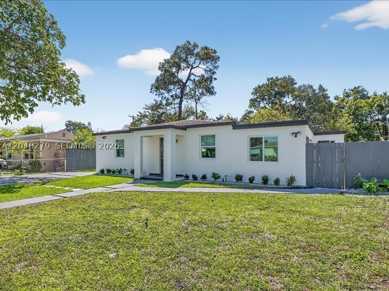 House in Miami, Florida, United States 3 - 18349767