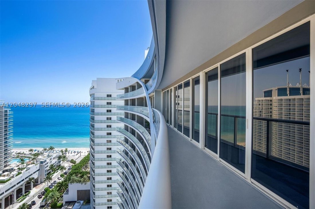 Condo in Fort Lauderdale, Florida, United States 1 - 18349763