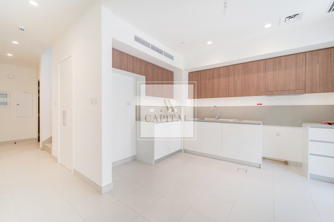 Villa in JVC / Jumeirah Village Circle, Dubai, United Arab Emirates 1 - 18349841