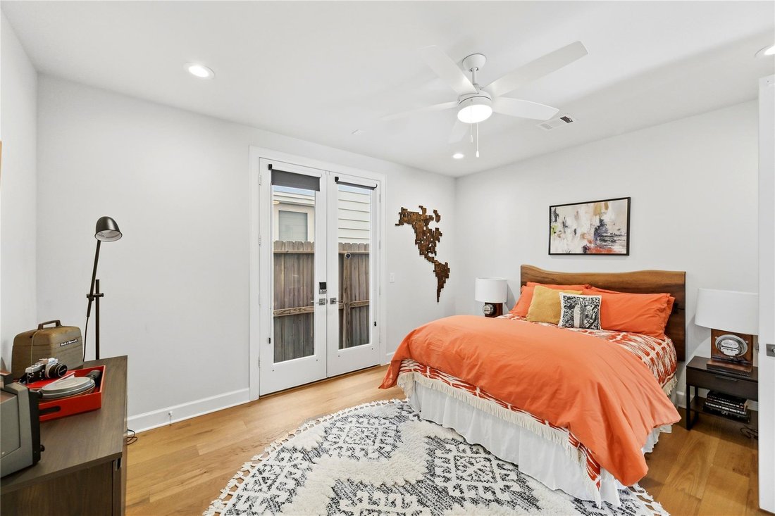 House in Houston, Texas, United States 4 - 18350262