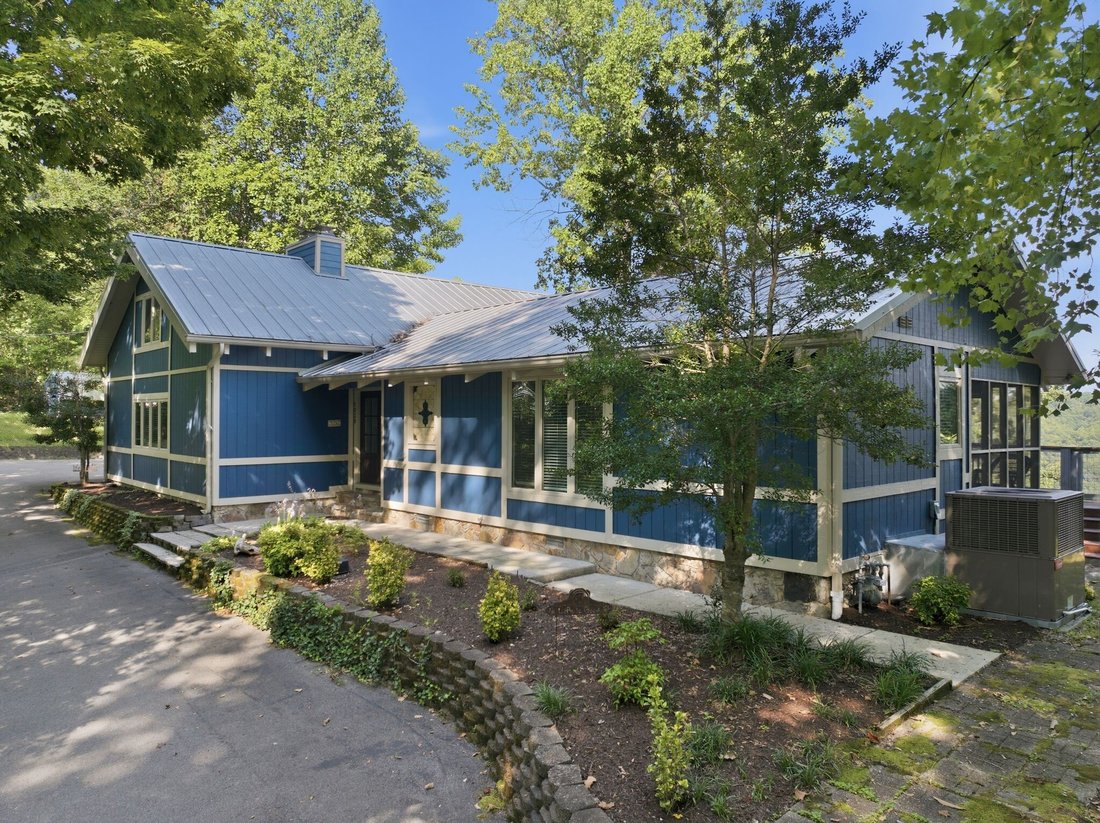 House in Smithville, Tennessee, United States 3 - 18350001