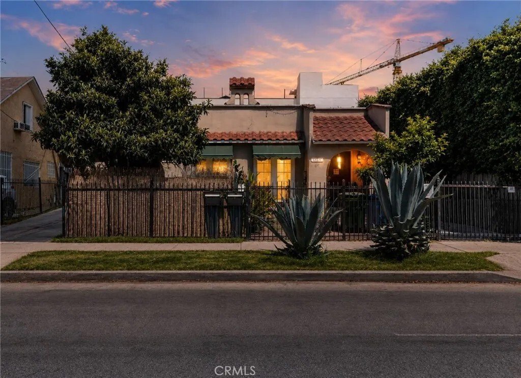 Townhouse in Los Angeles, California, United States 1 - 18350103