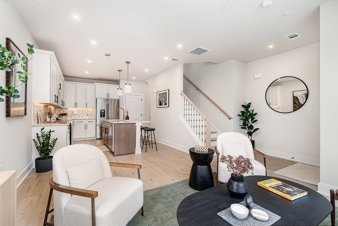 Condo in Nashville, Tennessee, United States 5 - 18349930