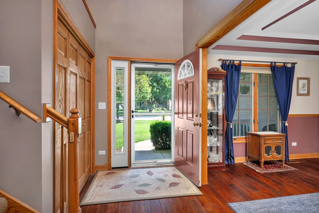 House in Plainfield, Illinois, United States 4 - 18350092