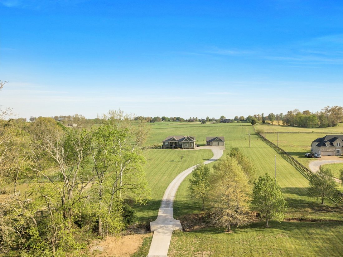 House in Cedar Hill, Tennessee, United States 5 - 18350031