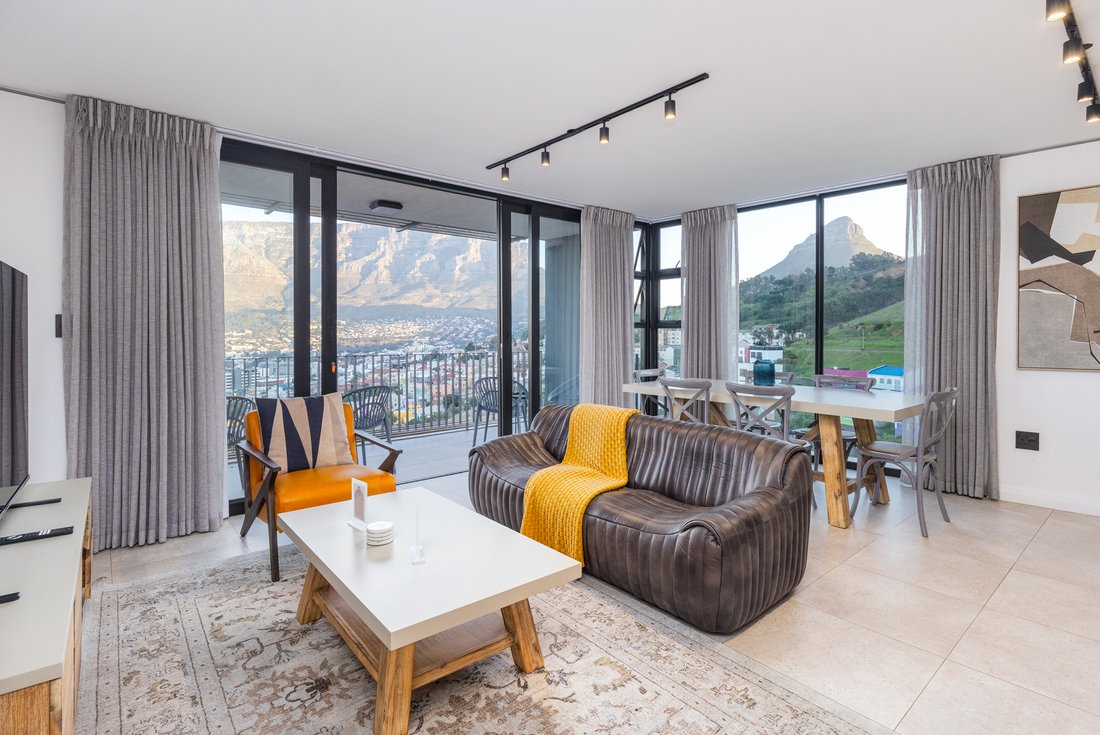 Apartment in Schotsche Kloof, Cape Town, South Africa 1 - 18350256