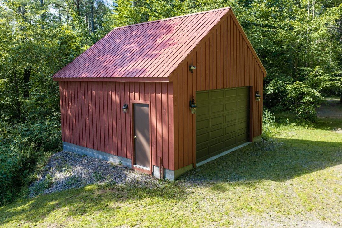 House in Londonderry, Vermont, United States 2 - 18350212