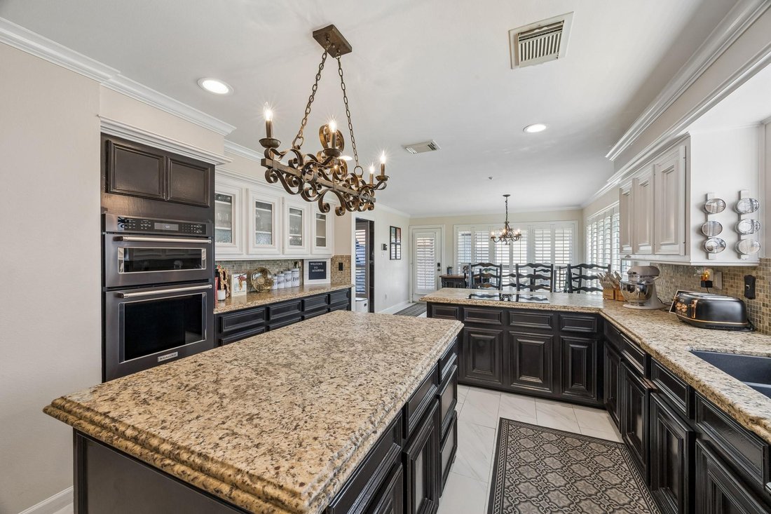 House in Pearland, Texas, United States 3 - 18350259