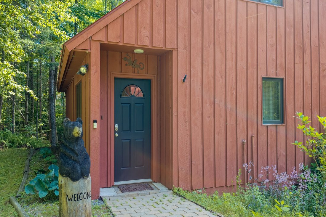 House in Londonderry, Vermont, United States 3 - 18350212