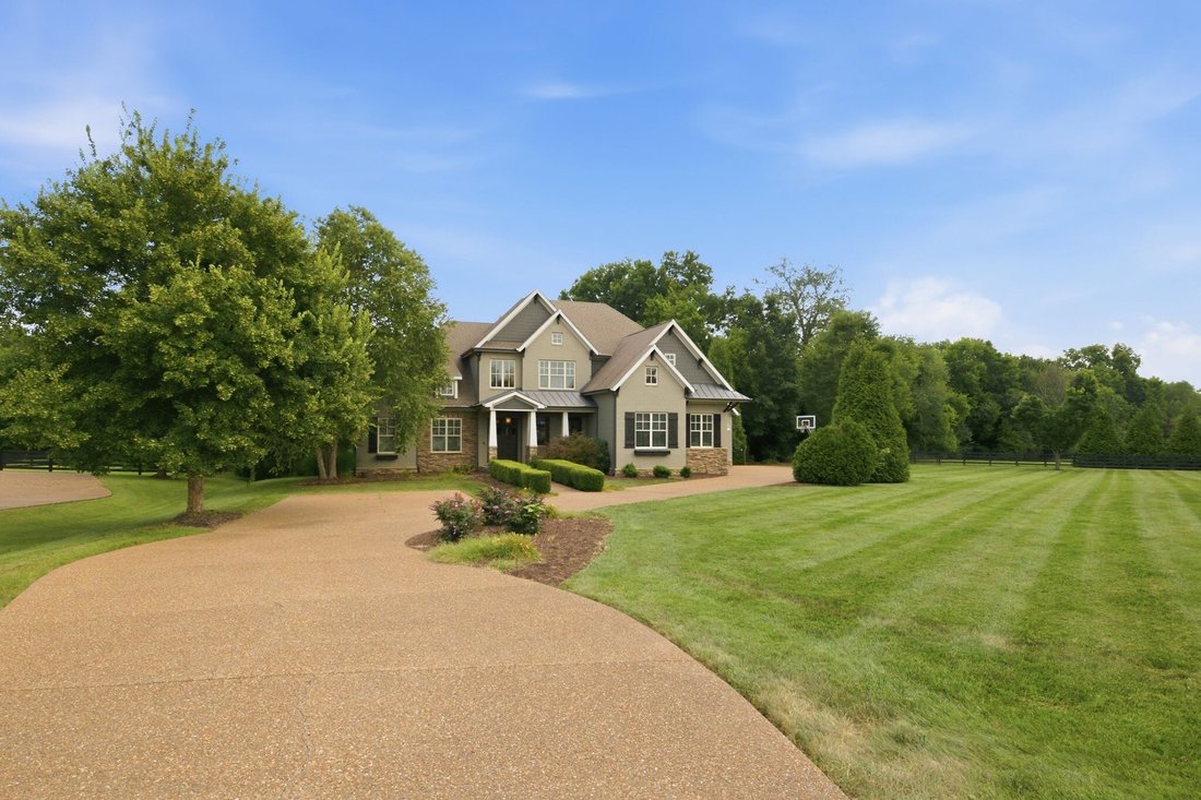 House in Franklin, Tennessee, United States 1 - 18350028
