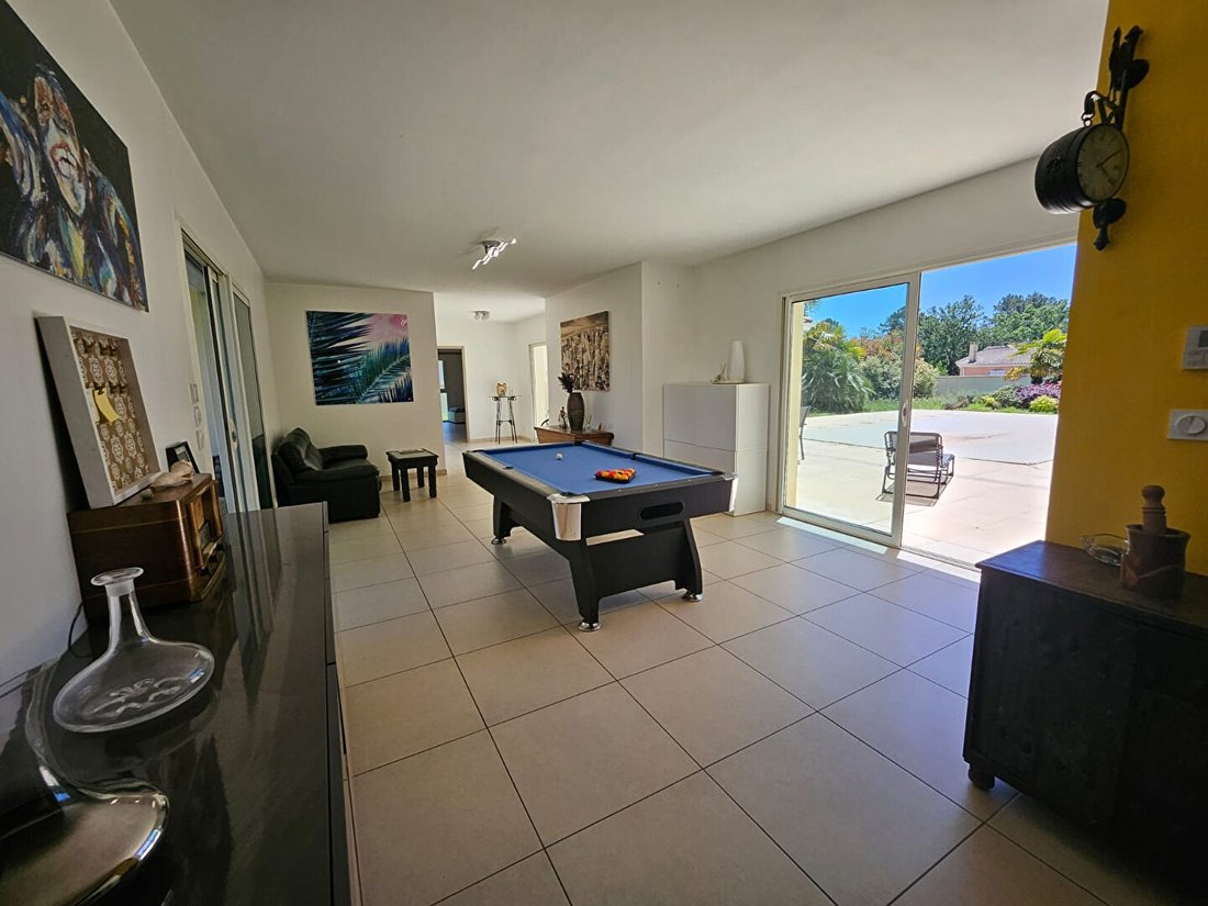 Villa in Marsac-sur-l'Isle, Nouvelle-Aquitaine, France 5 - 18350275