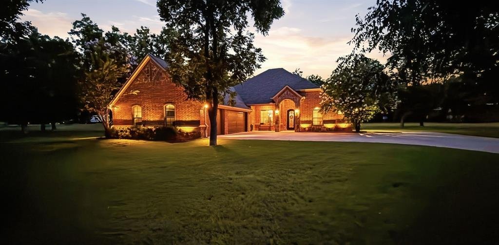 House in Granbury, Texas, United States 2 - 18350178