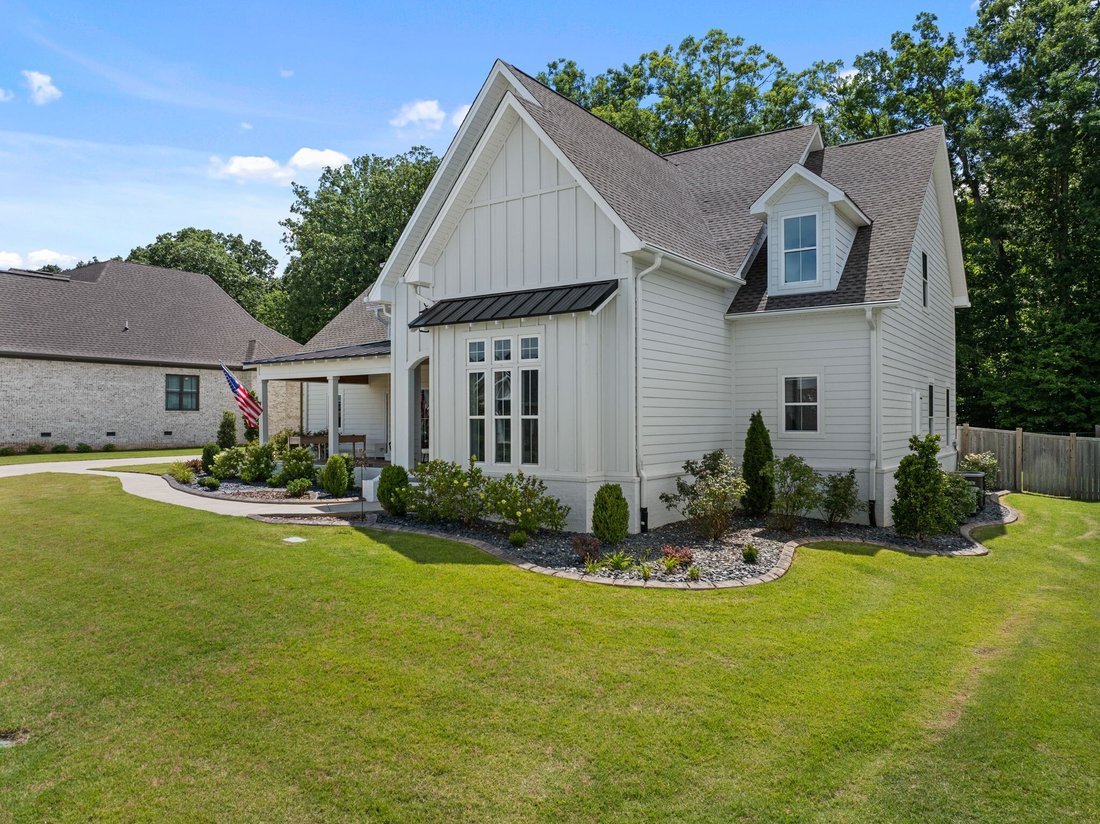 House in Florence, Alabama, United States 4 - 18350042