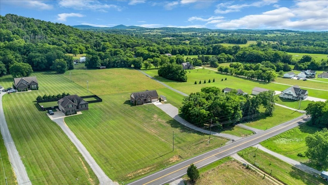 House in Lebanon, Tennessee, United States 2 - 18162376