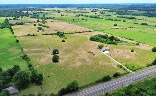Farm Ranch in Como, Texas, United States 1